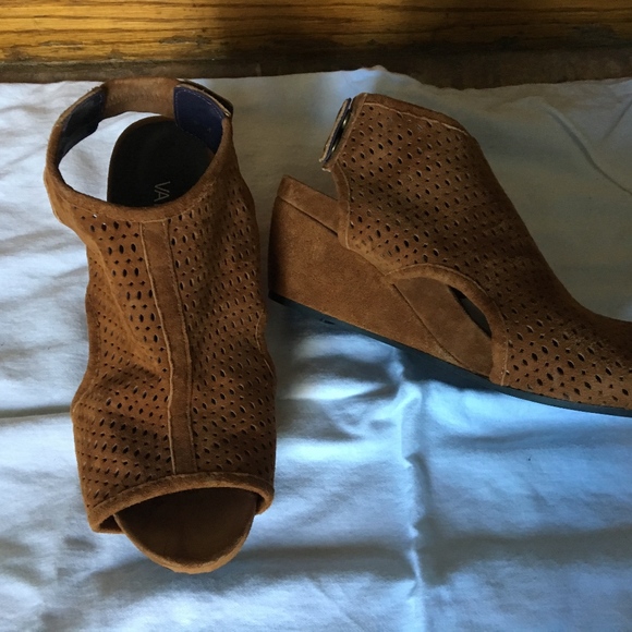 Wedges - Picture 2 of 2